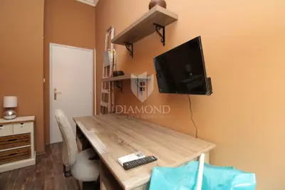 Wohnung 37 m², Centar Rijeka - adaptiert und möbliert - 11