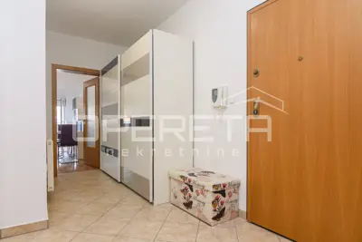 Stan 94 m², Trešnjevka sjever, Kranjčevićeva, garažno mjesto - 22