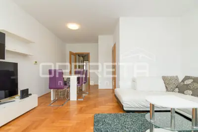 Stan 94 m², Trešnjevka sjever, Kranjčevićeva, garažno mjesto - 7