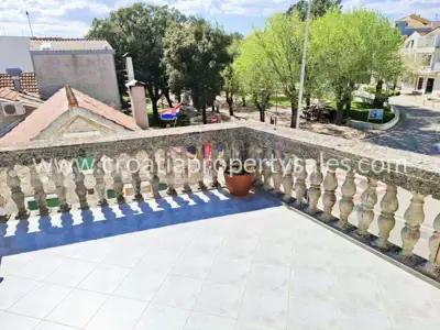 Kamena kuća u Šibeniku, centar grada i blizina mora - 2