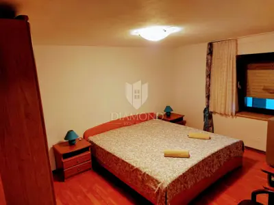 Kuća 170 m², Karojba - 4 spavaće sobe i 2 kupaonice - 16