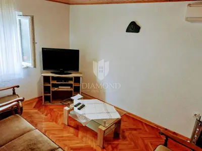 Kuća 170 m², Karojba - 4 spavaće sobe i 2 kupaonice - 11