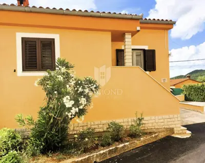 Kuća 170 m², Karojba - 4 spavaće sobe i 2 kupaonice - 10