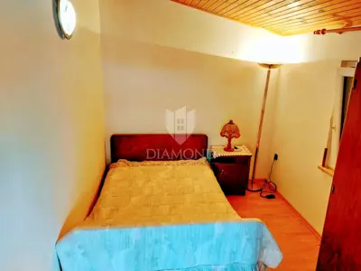 Kuća 170 m², Karojba - 4 spavaće sobe i 2 kupaonice - 18