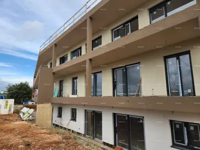 Stan 93 m², Medulin - 3 sobe, terasa i parkirno mjesto - 21