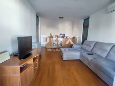 Wohnung 80 m², Šijana - 3 Schlafzimmer, Aufzug - 3