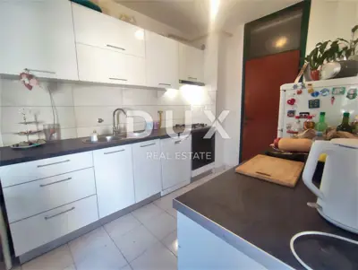 Wohnung 80 m², Šijana - 3 Schlafzimmer, Aufzug - 5