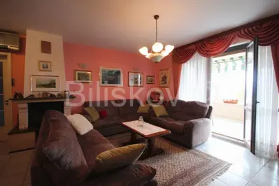 Split, Meje, 5-Zimmer-Wohnung (124 m²) mit Meerblick zu verkaufen