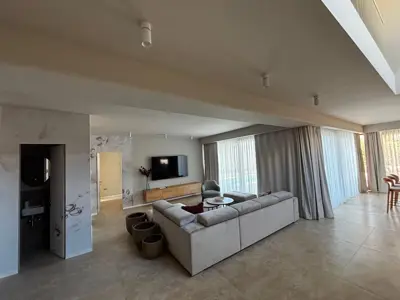 Vila 203 m², Tar-Vabriga - grijani bazen i pogled na more - 20