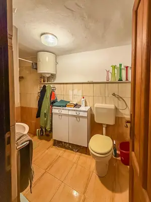 Häuser und Grundstück 720 m², Oprtalj - ruhige Umgebung - 10