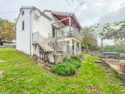 Häuser und Grundstück 720 m², Oprtalj - ruhige Umgebung - 12