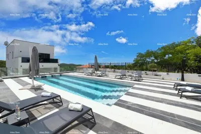 Haus, Poreč, Pool und Meerblick