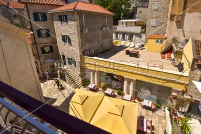 Residential-commercial building, Split center, next to Riva and Pjaca - 15