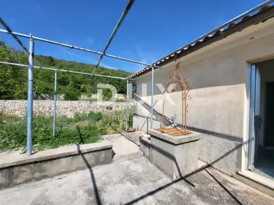 ISTRA, LABIN - Freistehendes Haus zur Renovierung mit Meerblick - 19
