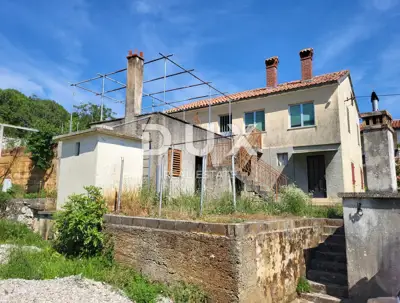 ISTRA, LABIN - Detached house for renovation with sea view