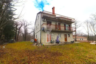 Haus 324 m², Jurdani - ruhige Lage und Grundstücksfläche - 7