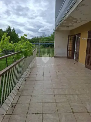 Haus 220 m², Labin - großes Grundstück 8.300 m² - 14