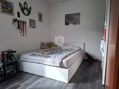 Haus 220 m², Labin - großes Grundstück 8.300 m² - 8