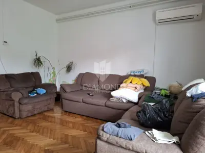 Haus 220 m², Labin - großes Grundstück 8.300 m² - 12