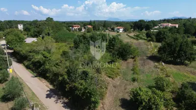 Building plot 4,763 m², Labin - open view - 2