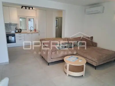 House on Vis, near the sea, 3 newly renovated apartments - 22