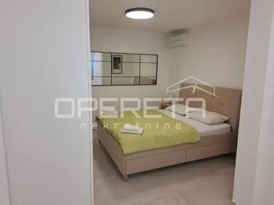 House on Vis, near the sea, 3 newly renovated apartments - 13