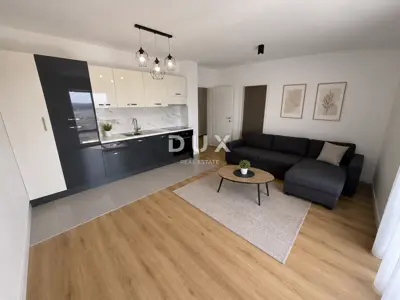 Viškovo, Kosi, 3-sobni stan, 57 m²