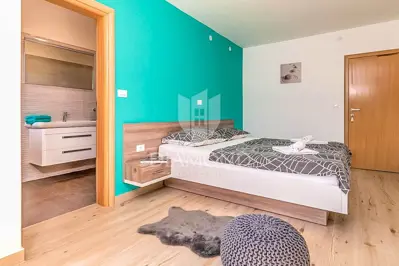 Kuća 342 m², Nova Veruda, turistička namjena - 5