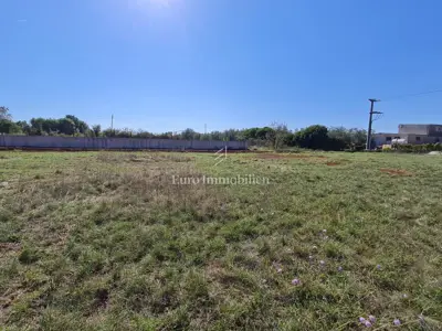 Land, Marčana - commercial use, access road - 2