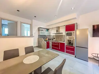 Stan u Zambratiji, 200 m od mora i plaže - 6