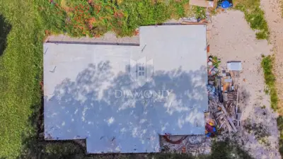 Umag, okolica- Prostrana vila u izgradnji na mirnoj lokaciji! - 6