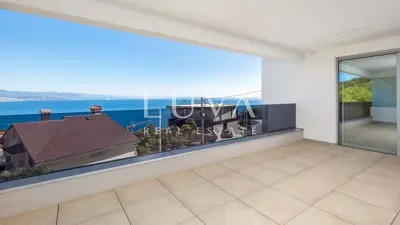 Stan 92 m², Opatija - 2 spavaće sobe, 2 kupaonice - 4