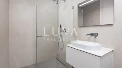 Stan 92 m², Opatija - 2 spavaće sobe, 2 kupaonice - 6