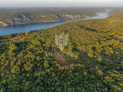 Land 25,000 m², Rovinj - peace by the forest and Limski kanal - 2