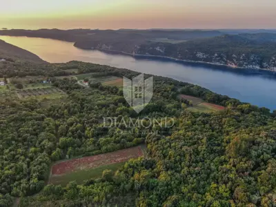 Land 25,000 m², Rovinj - peace by the forest and Limski kanal - 11