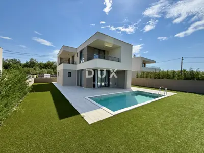 House for sale in Krk - Okolica, 152 m²