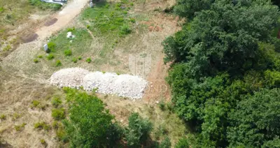 Building plot 2,070 m², Poreč surroundings and quiet location - 2