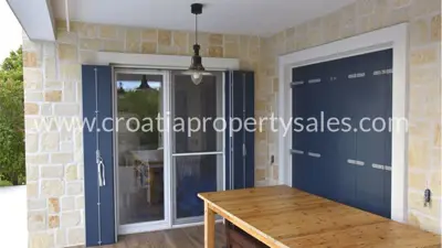 House in Šibenik, pool and garden, 150 m from the beach - 4