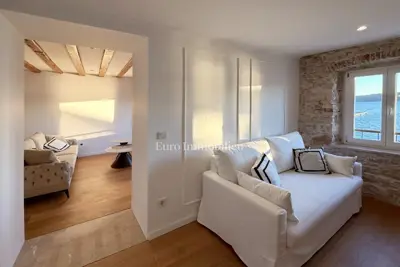 Luksuzan apartman, prvi red do mora - Šibenik - 12