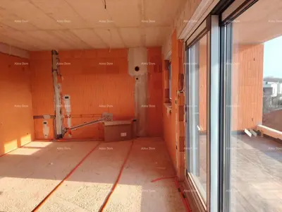 Penthouse mit großer Terrasse. Medulin. - 9