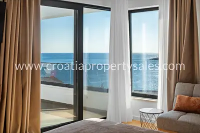 Villa in Rogoznica, bay and sea view - 21