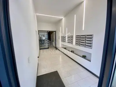 Stan 49 m², Savica - moderan i namješten
