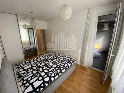 Stan 49 m², Savica - moderan i namješten - 12