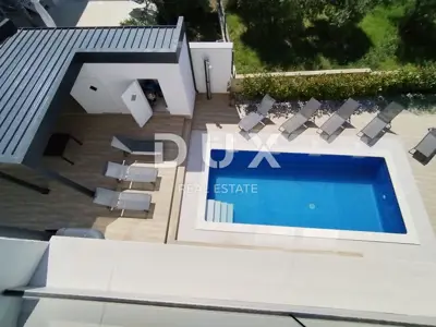 Haus 360 m², Fažana - Pool und Meerblick - 8