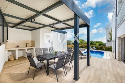 Haus 360 m², Fažana - Pool und Meerblick - 5