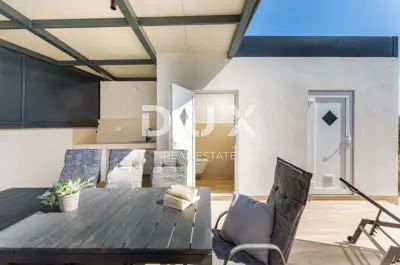 Haus 360 m², Fažana - Pool und Meerblick - 7