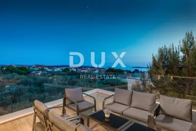 Haus 360 m², Fažana - Pool und Meerblick - 16