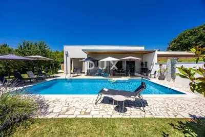 House for sale in Rovinj, 140,7 m² - 5