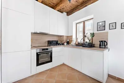 Villa in Svetvinčenat, beheizter Pool und authentischer istrischer Stil - 9
