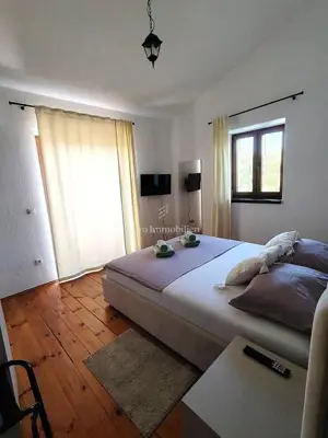 Villa in Svetvinčenat, beheizter Pool und authentischer istrischer Stil - 14